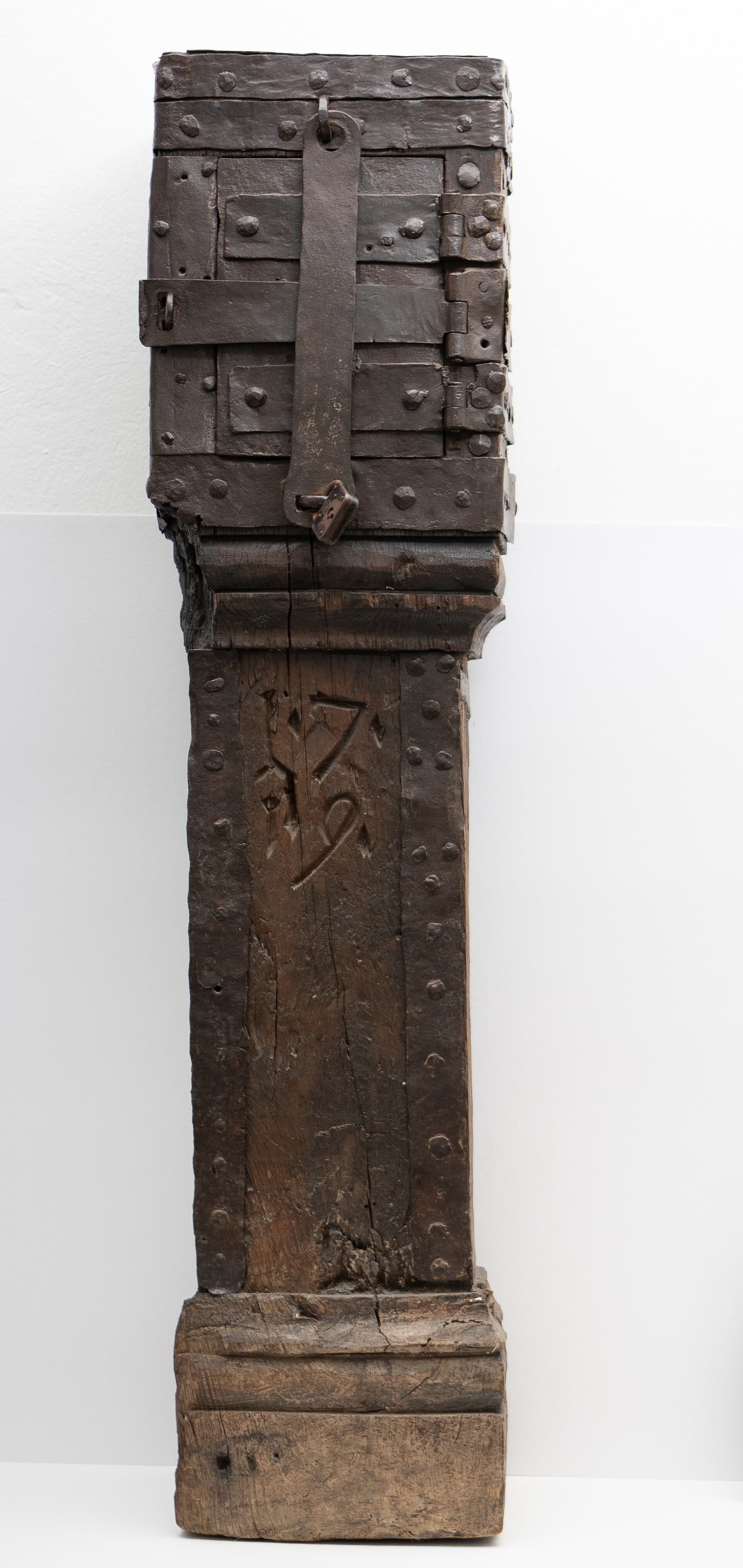 Object: V 487, N.N., Opferstock, 1719
