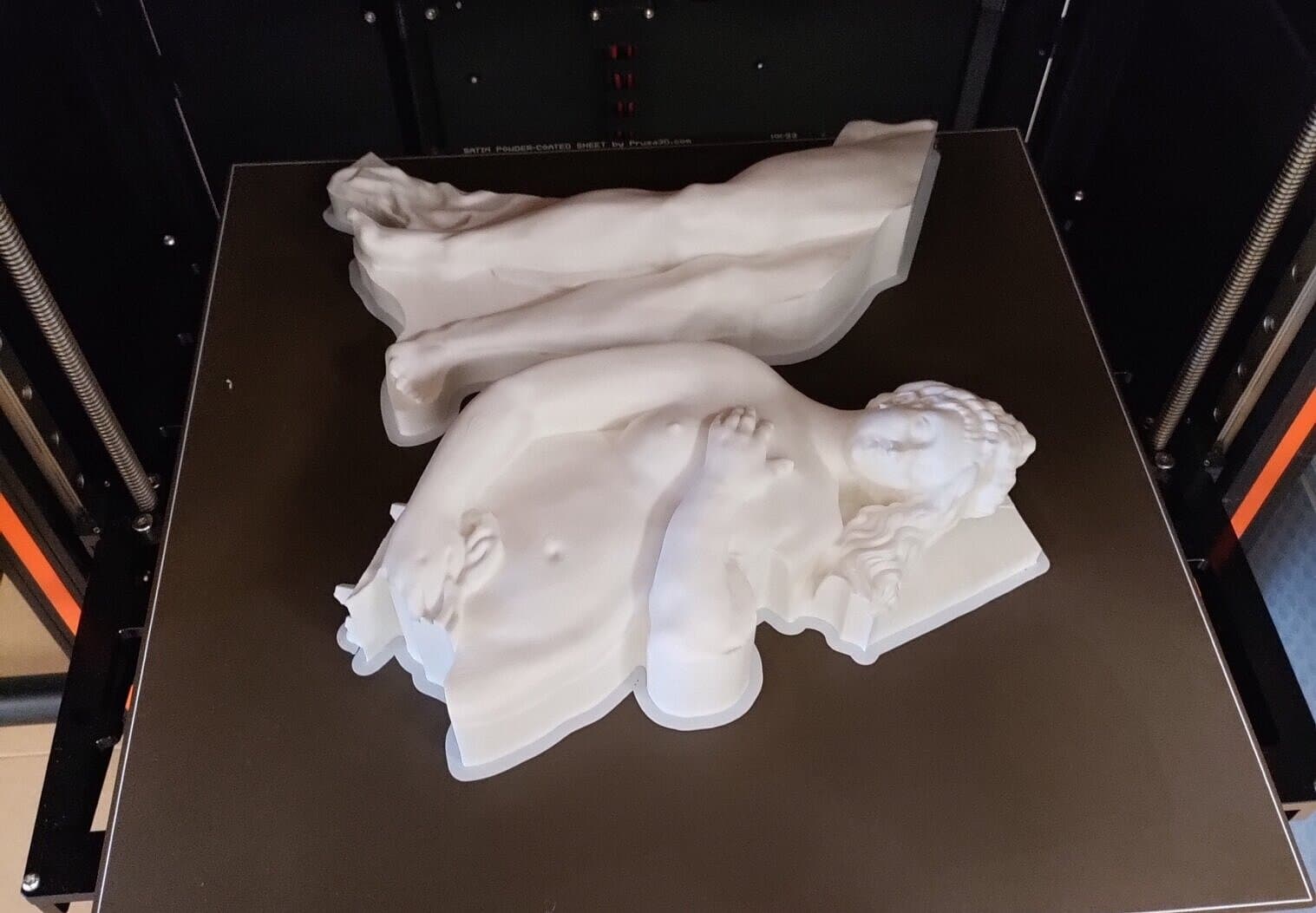 Aufgeteile Figur die für das Druckbett zu groß war